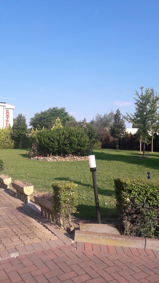 Hotel Parigi Castel San Pietro Terme Εξωτερικό φωτογραφία